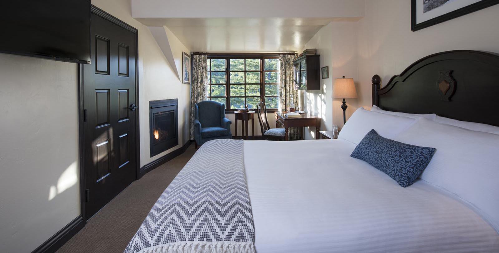 Image of Guestroom at Benbow Inn, 1926, Member of Historic Hotels of America, in Garberville, California, Accommodations