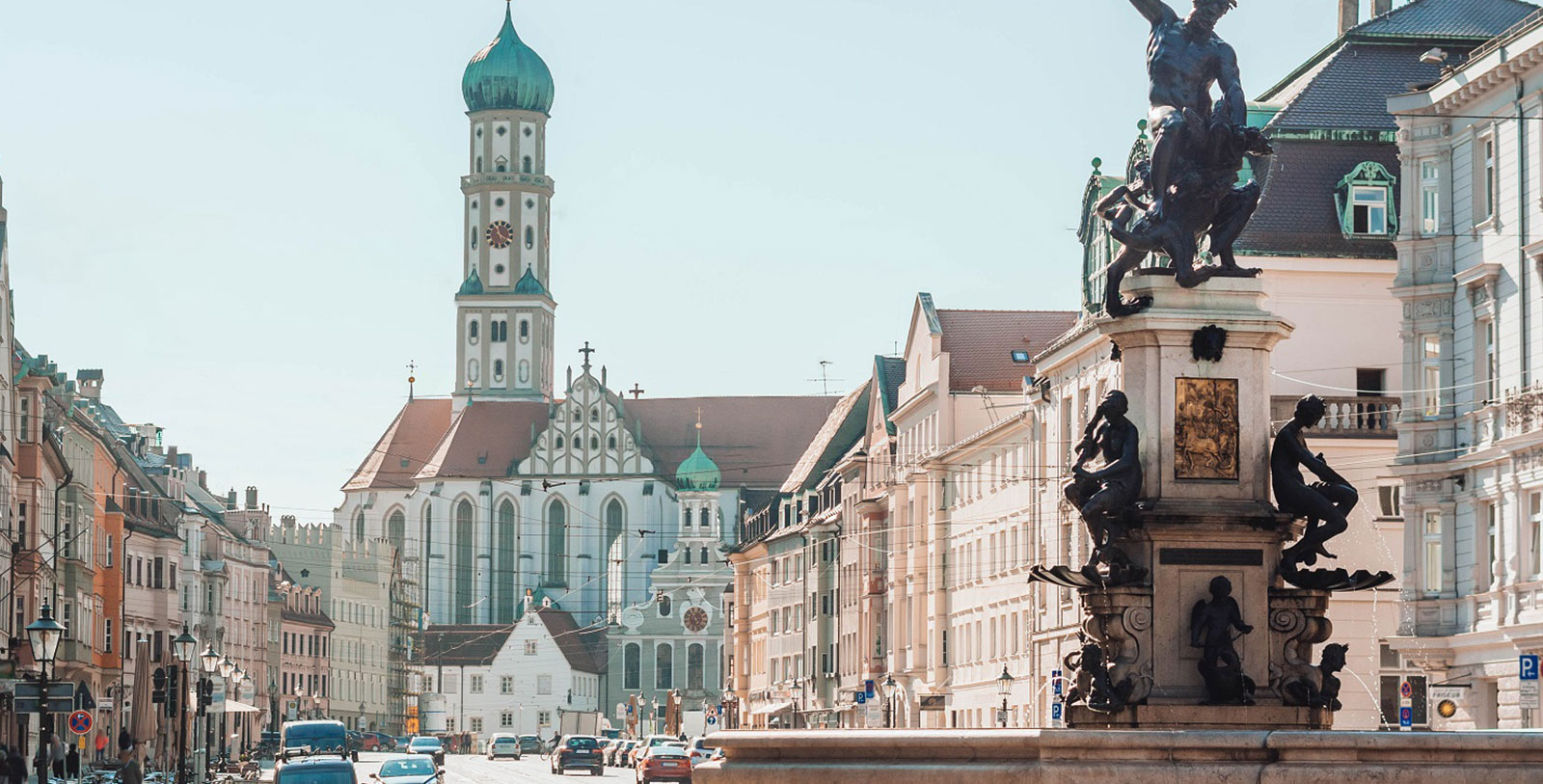 Experience breathtaking sights of the entire city from the Perlachturm.