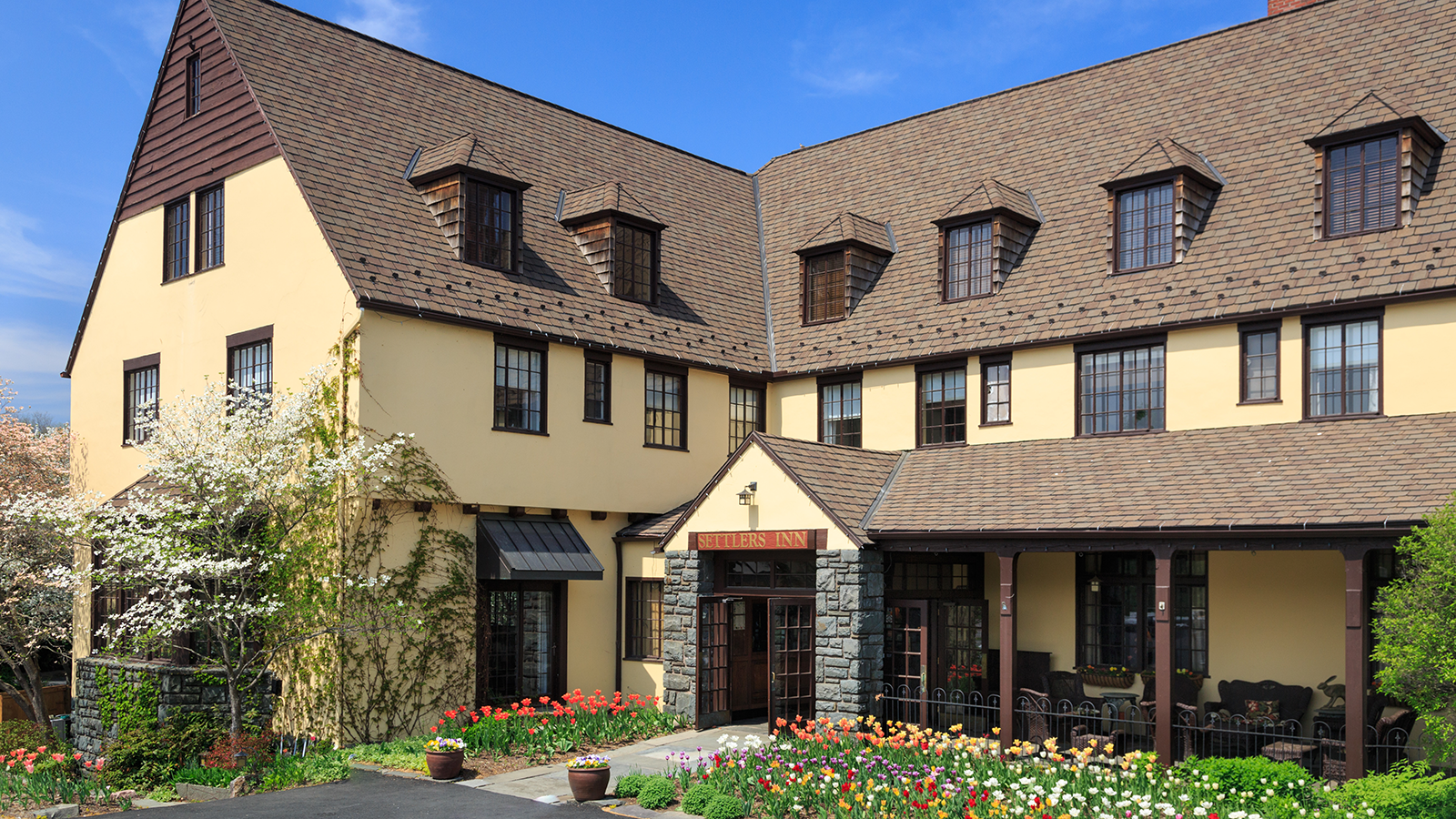 Image of Hotel Exterior The Settlers Inn at Bingham Park, 1927, Member of Historic Hotels of America, in Hawley, Pennsylvania, Overview