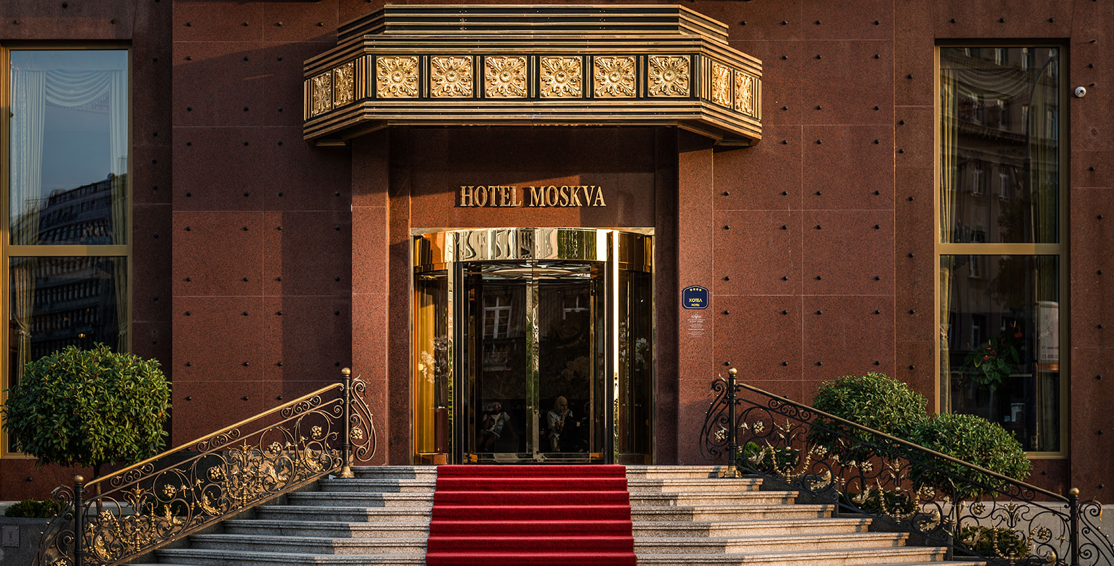 Tour the stunning Guadalajara Cathedral several blocks away.