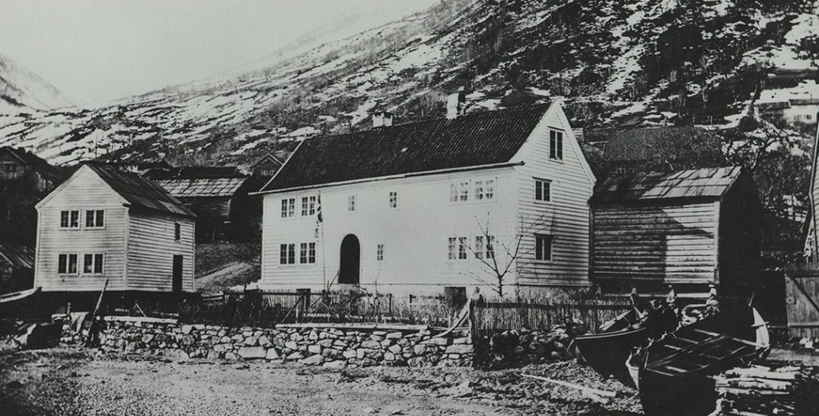 Discover the Swiss-inspired architecture of the Utne Hotel.