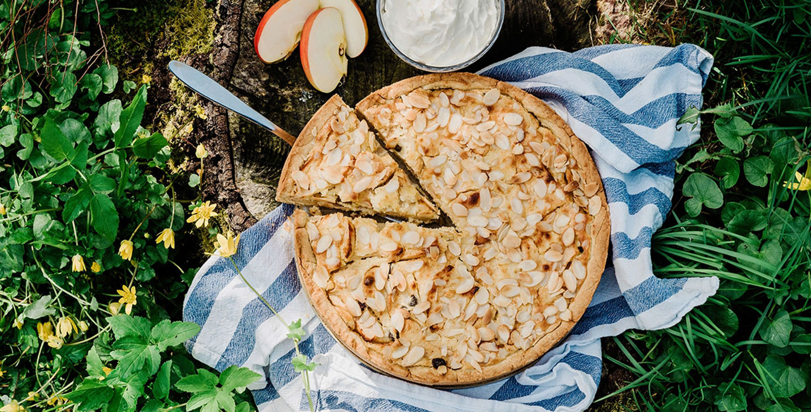 Taste Utne Hotel's famous Eplekake made with Hardanger's world-renowned apples.