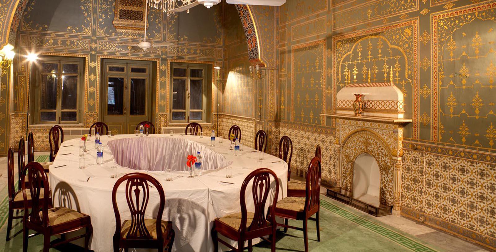 Experience the famed National Research Centre on Camel.