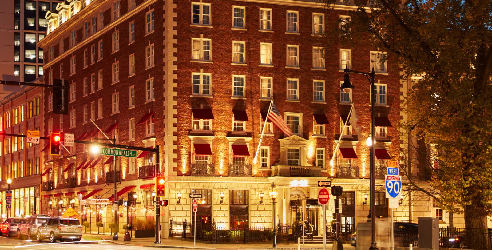 Experience a stroll through the hotel's Back Bay neighborhood, encountering local architecture, parks and shopping.