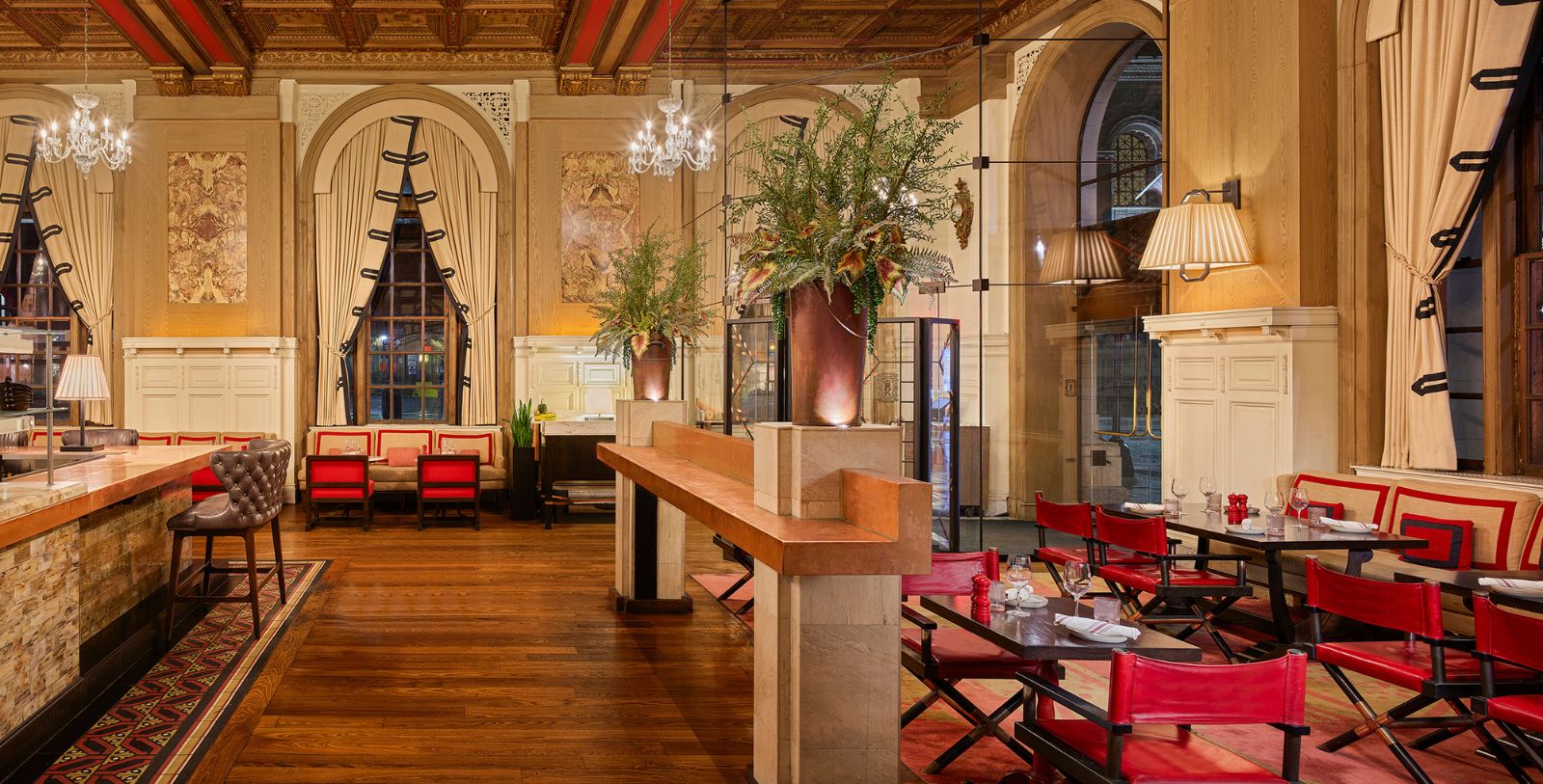 Image of the hotel bar and restaurant Fairmont Copley Plaza, 1912, Member of Historic Hotels of America, in Boston, Massachusetts, Taste