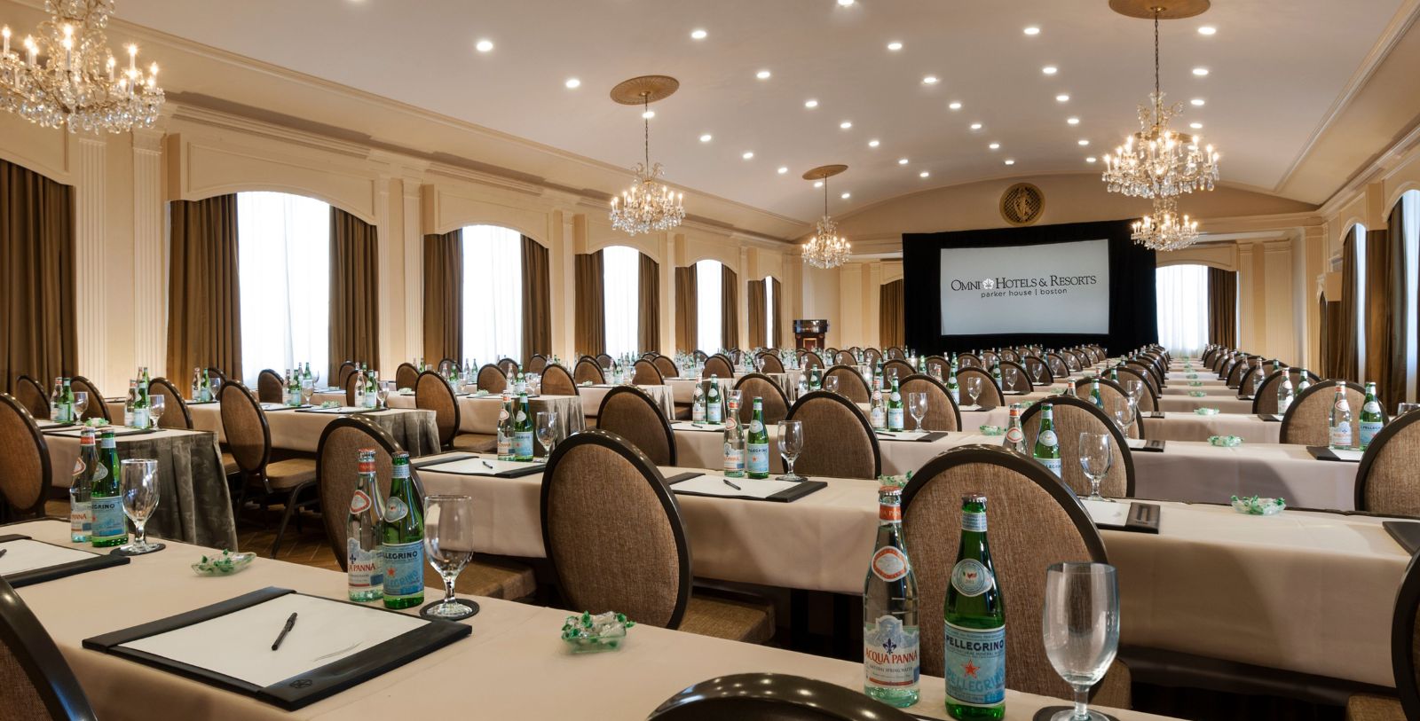 Image of Guestroom Interior, Omni Parker House, Boston, Massachusetts, 1855, Member of Historic Hotels of America, Hot Deals
