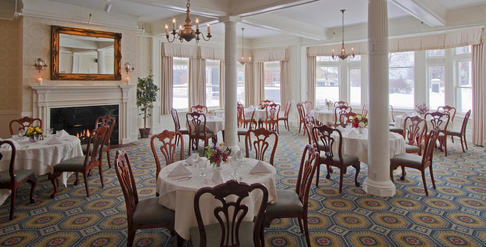 Image of Morgan's Tavern Dining Room at Middlebury Inn, Middlebury, Vermont, Dining