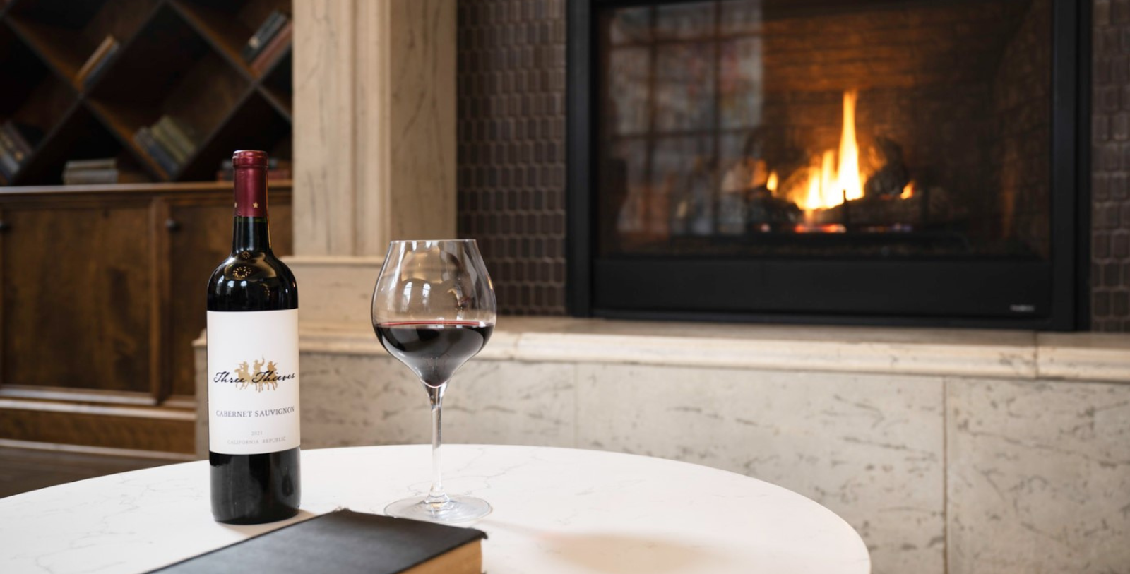 Experience live jazz at Hotel Indigo Baltimore Downtown’s Thursday Jazz Nights.