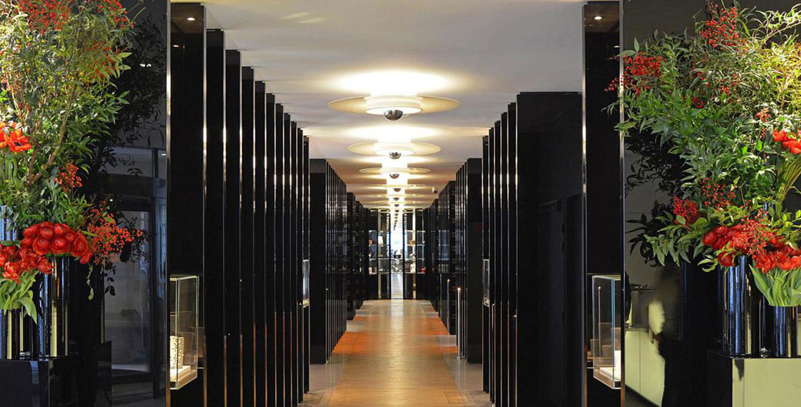 Explore the Arc de Triomphe mere steps away from the hotel.