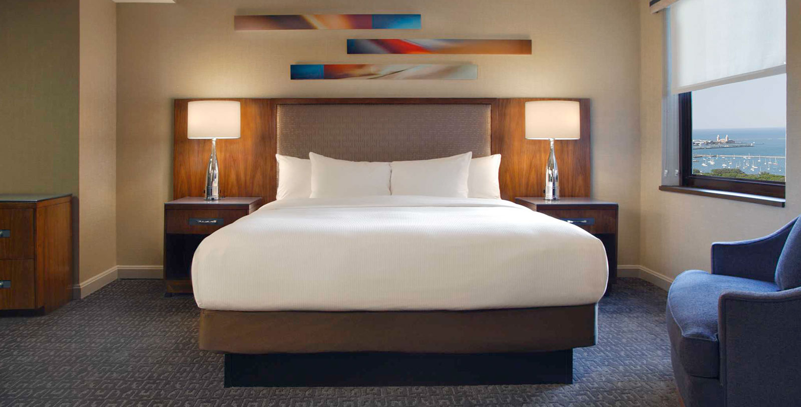 Image of guestroom at Hilton Chicago, 1927, Member of Historic Hotels of America, in Chicago, Illinois, Accommodations