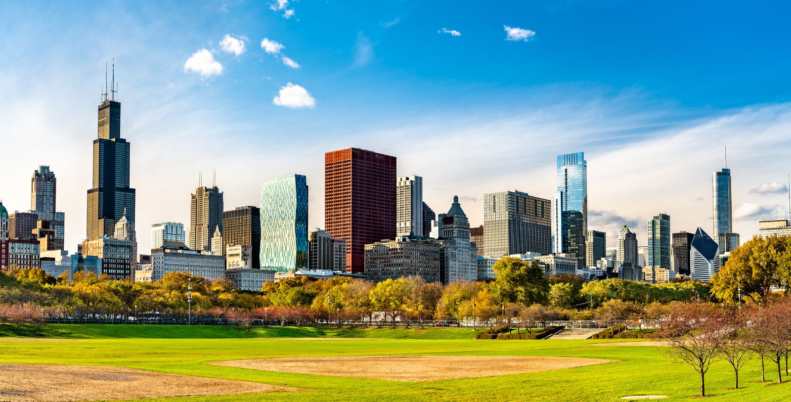 Discover the Shedd Aquarium, The Art Institute of Chicago, and the Field Museum within walking distance of the hotel.