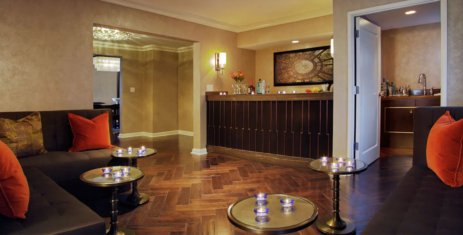 Image of Presidential Bar, Hilton Chicago, 1927, Member of Historic Hotels of America, in Chicago, Illinois, Request for Proposal