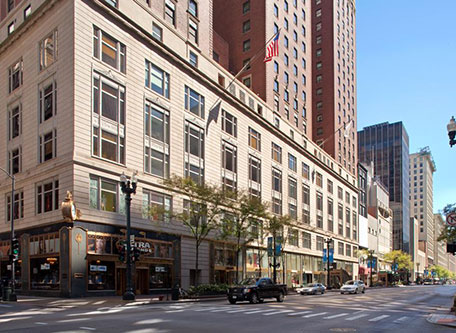 Palmer House®, A Hilton Hotel