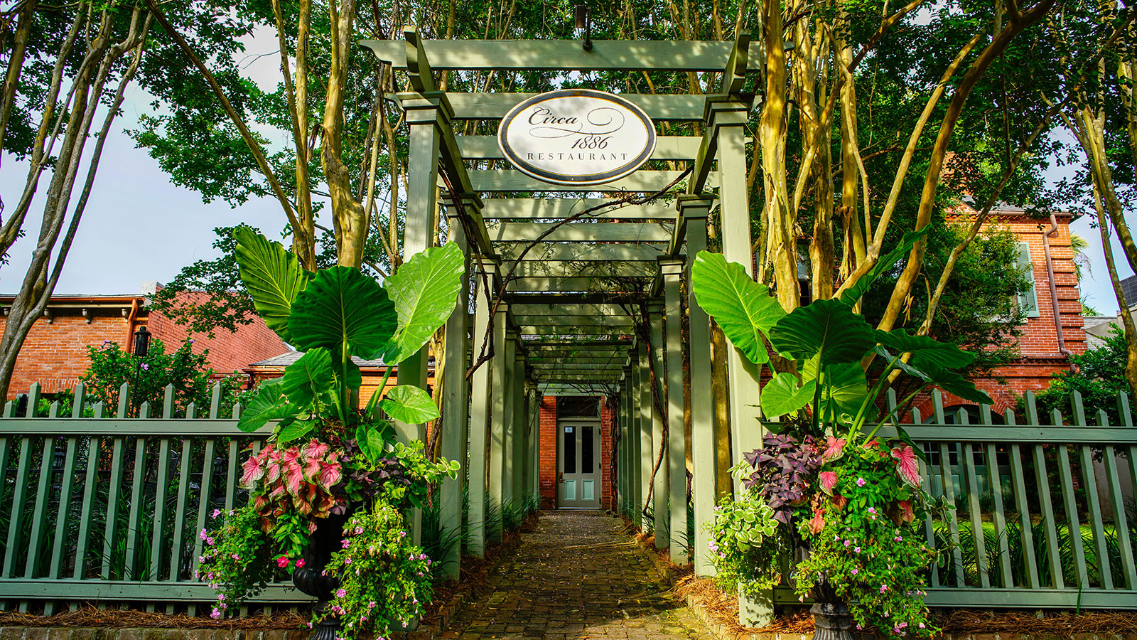 Taste the flavors of South Carolina's Foodways at Circa 1886 Restaurant.