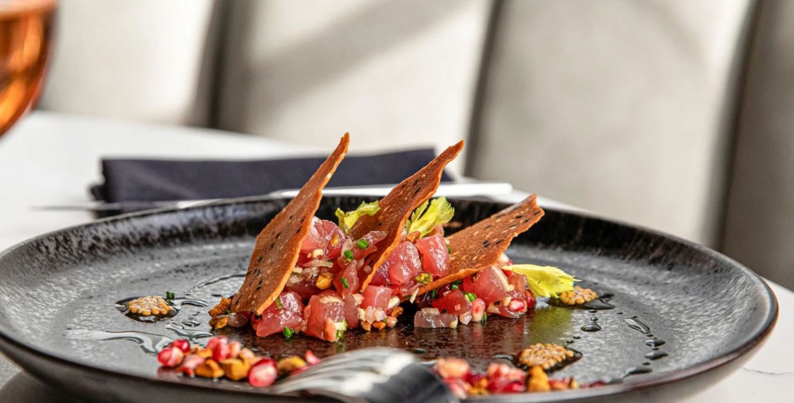 Taste South Carolina’s rich culinary heritage with a history-filled meal of Gullah-Geechee cuisine, which fuses Lowcountry ingredients with African cooking techniques.