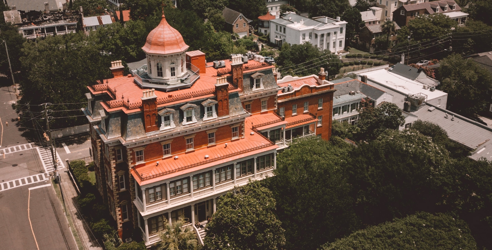 Located in the middle of one of the peninsula’s most beautiful historic districts, there’s plenty to see and do just a stone’s throw from the hotel doors.