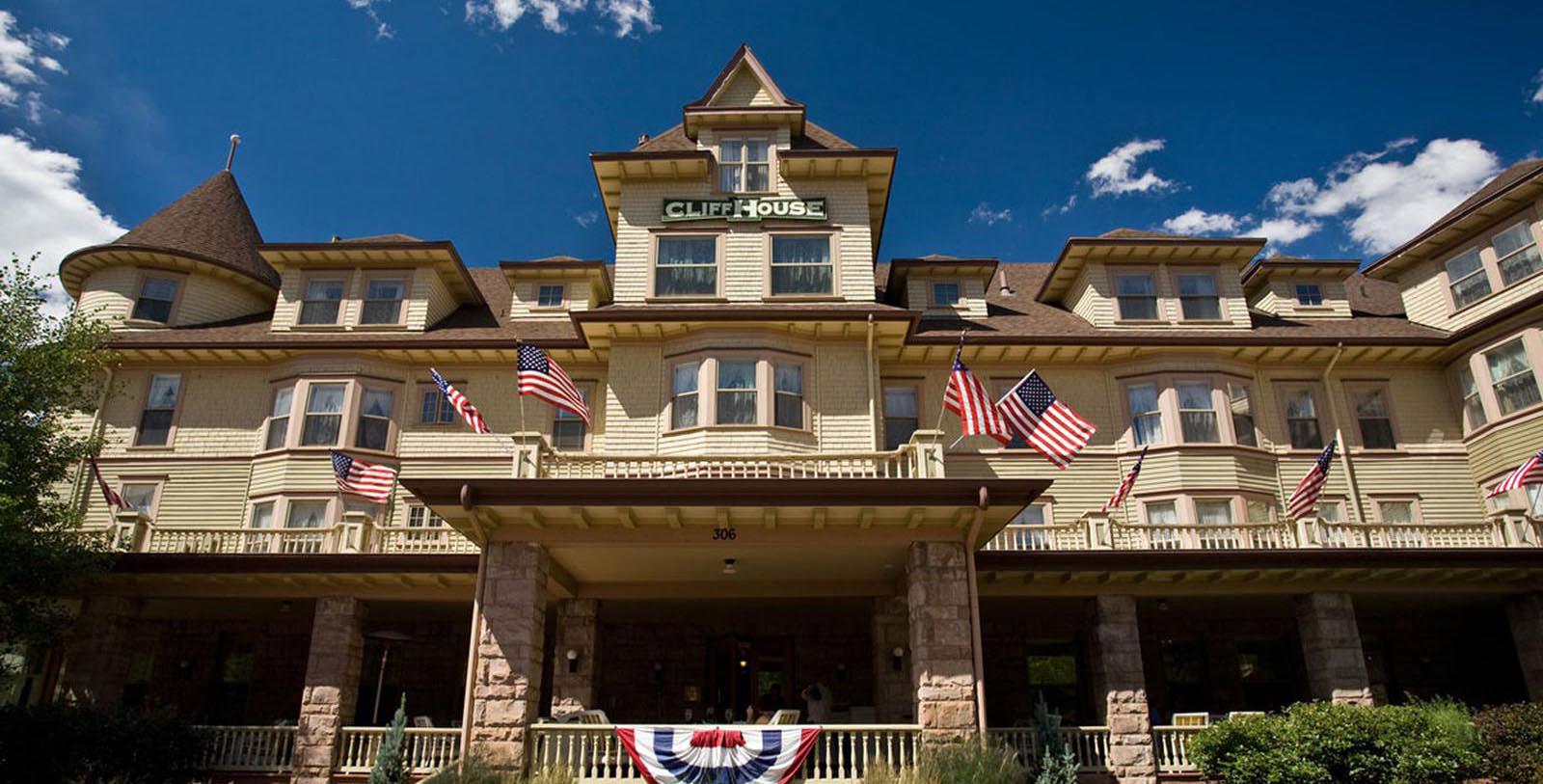 Image of Entrance The Cliff House at Pikes Peak, 1874, Member of Historc Hotels of America, in Manitou Springs, Colorado, Special Offers, Discounted Rates, Families, Romantic Escape, Honeymoons, Anniversaries, Reunions