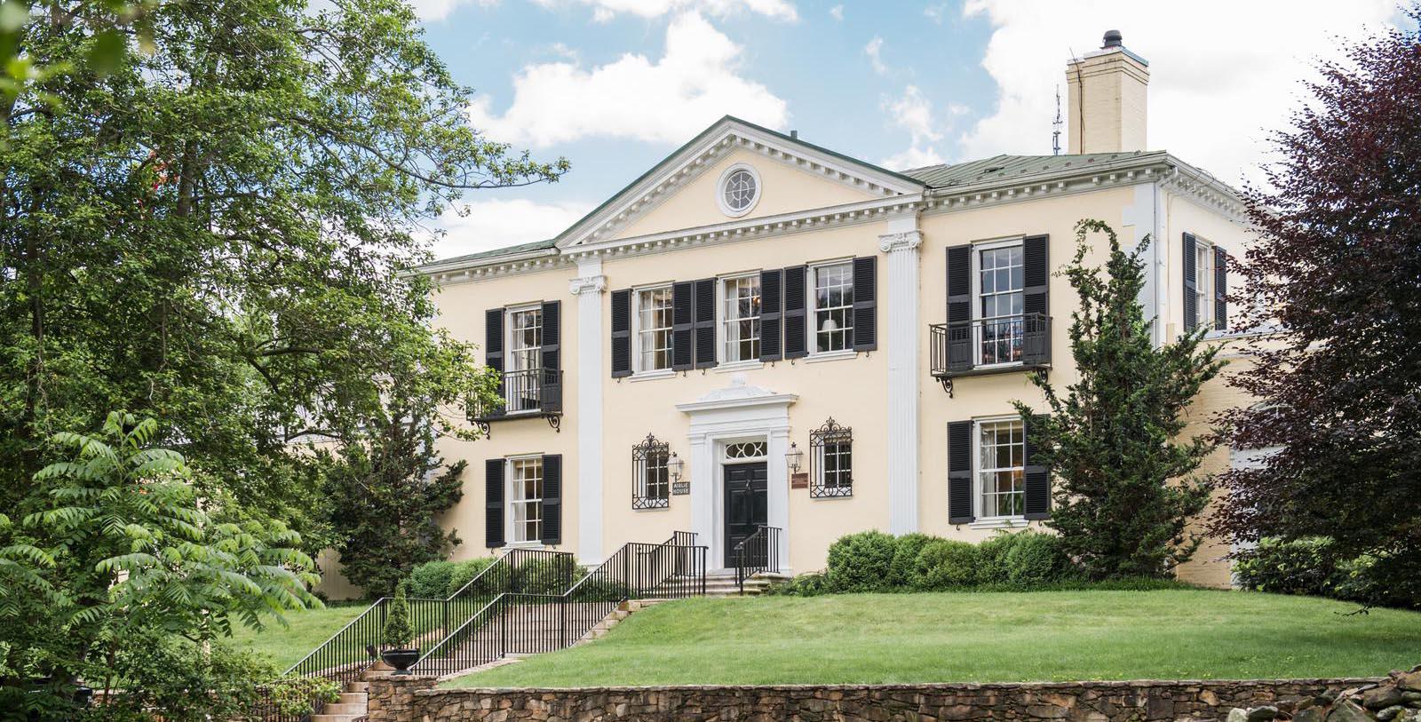 Image of Hotel Exterior of Airlie, 1899, Member of Historic Hotels of America, in Warrenton, Virginia, Special Offers, Discounted Rates, Families, Romantic Escape, Honeymoons, Anniversaries, Reunions