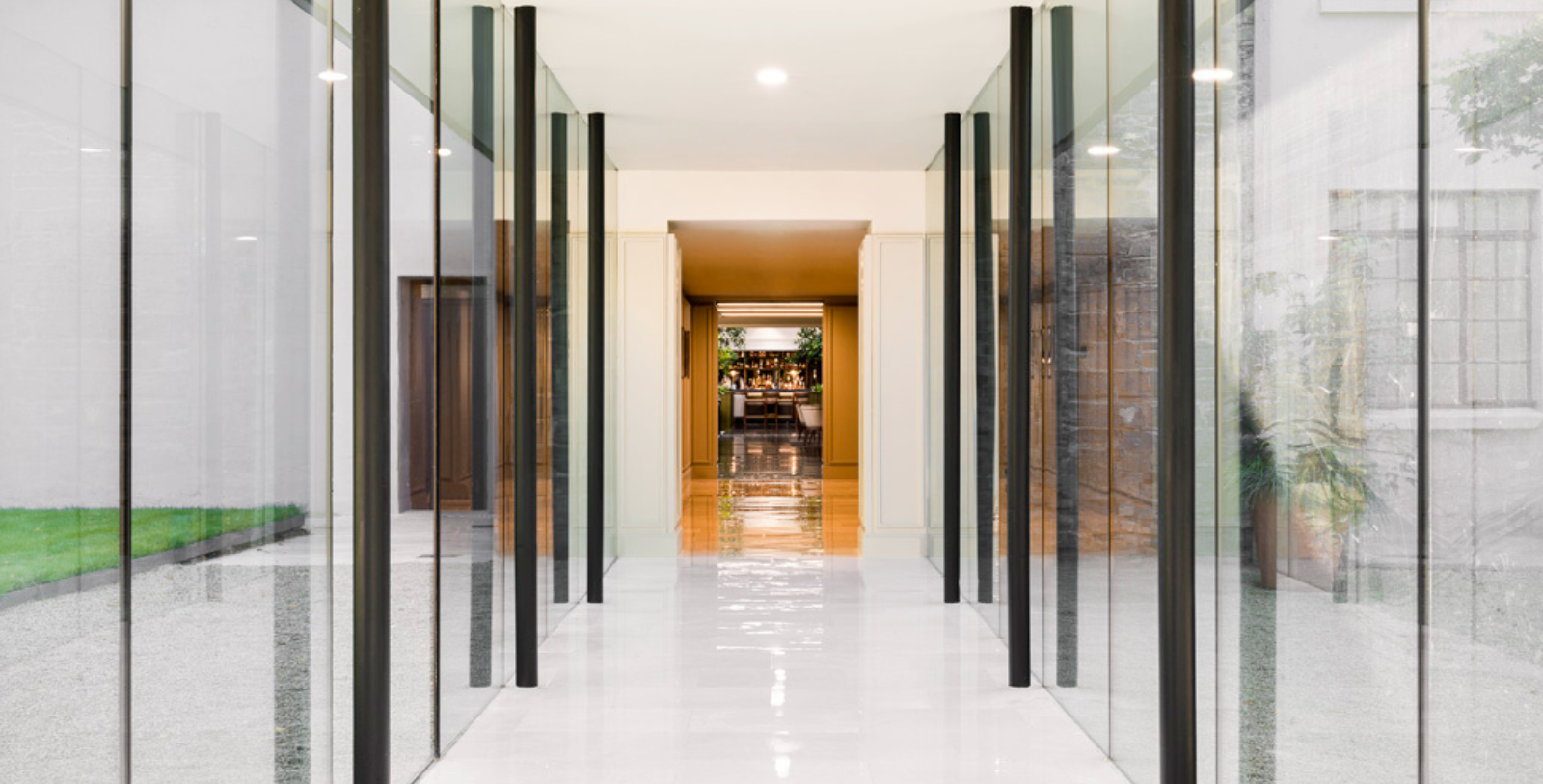 Explore Carton House among its neighbors in nature, art and architecture.