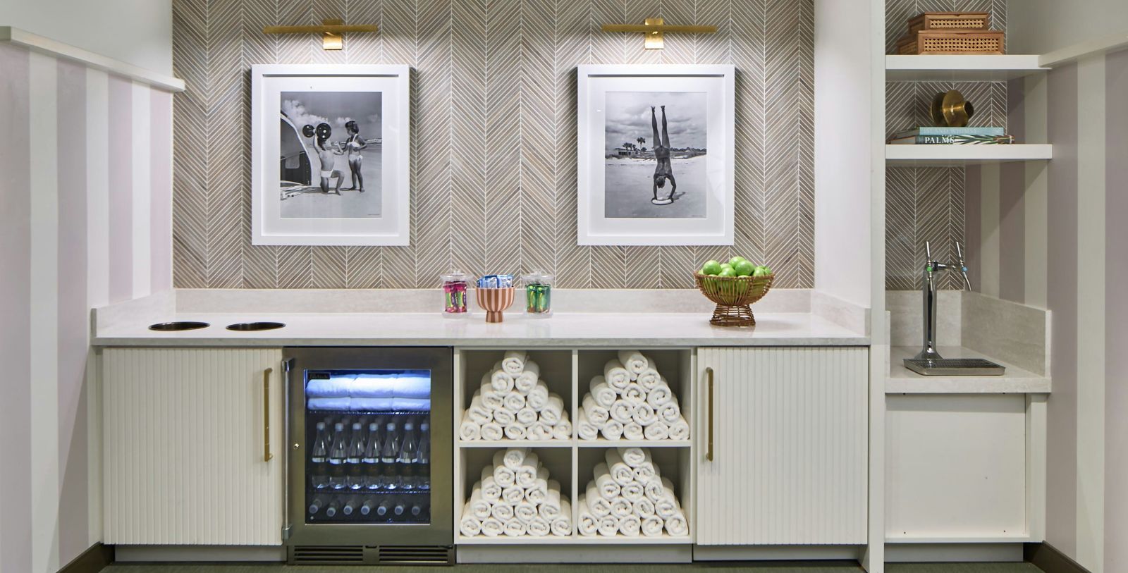 Image of Outdoor Pool & Lounge Chairs, La Concha Hotel & Spa in Key West, Florida, 1926, Member of Historic Hotels of America, Spa