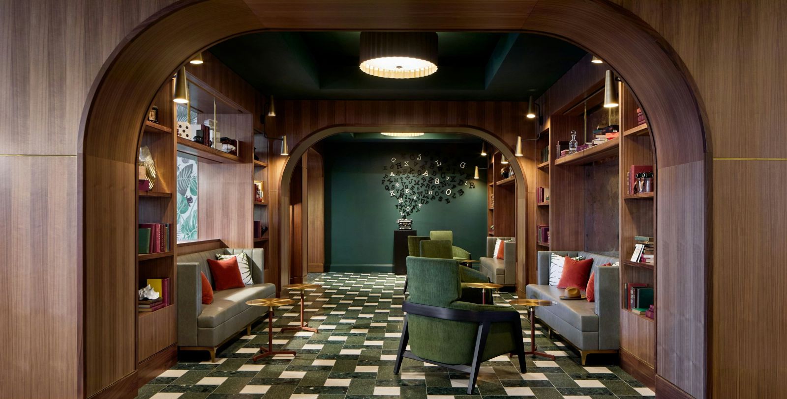 Discover the classic charm of La Concha Key West, Autograph Collection®.