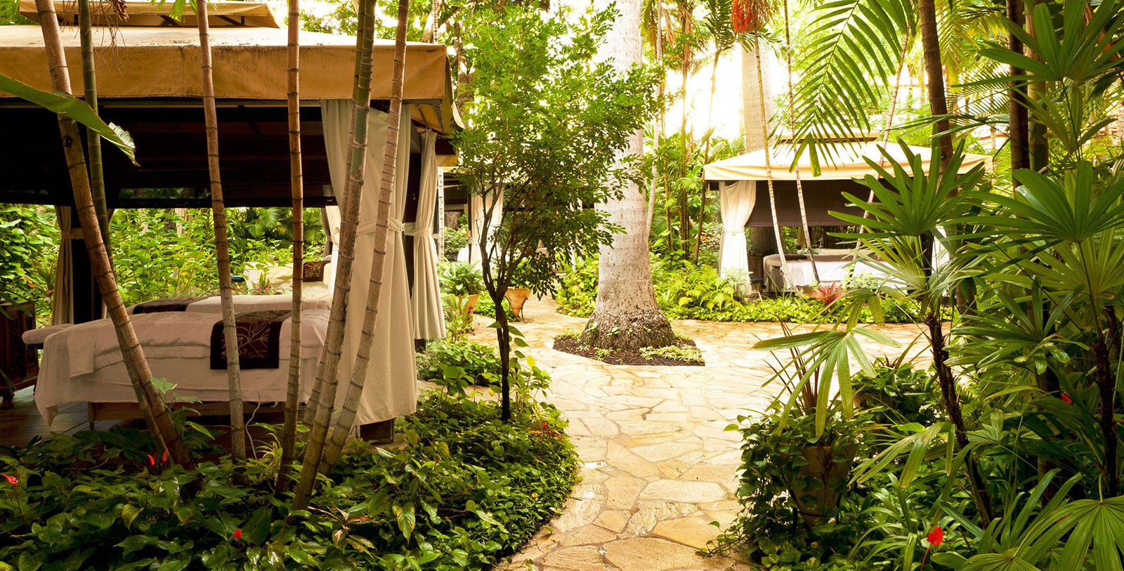 Image of Abhasa Spa at The Royal Hawaiian, A Luxury Collection Resort, 1927, Member of Historic Hotels of America, in Honolulu, Hawaii, Experience