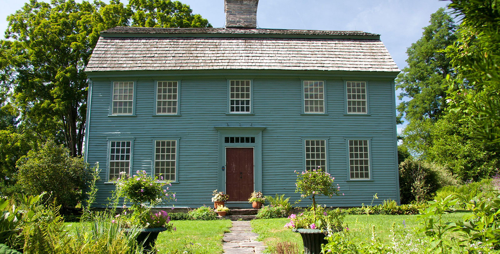 Explore the Glebe House Museum & Gertrude Jekyll Gardens just down the road.