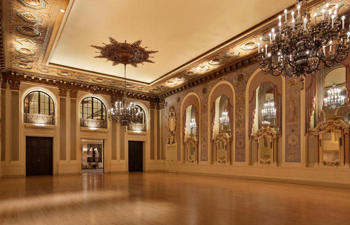 Interior lobby seating at HOTEL DU PONT in Wilmington, Delaware