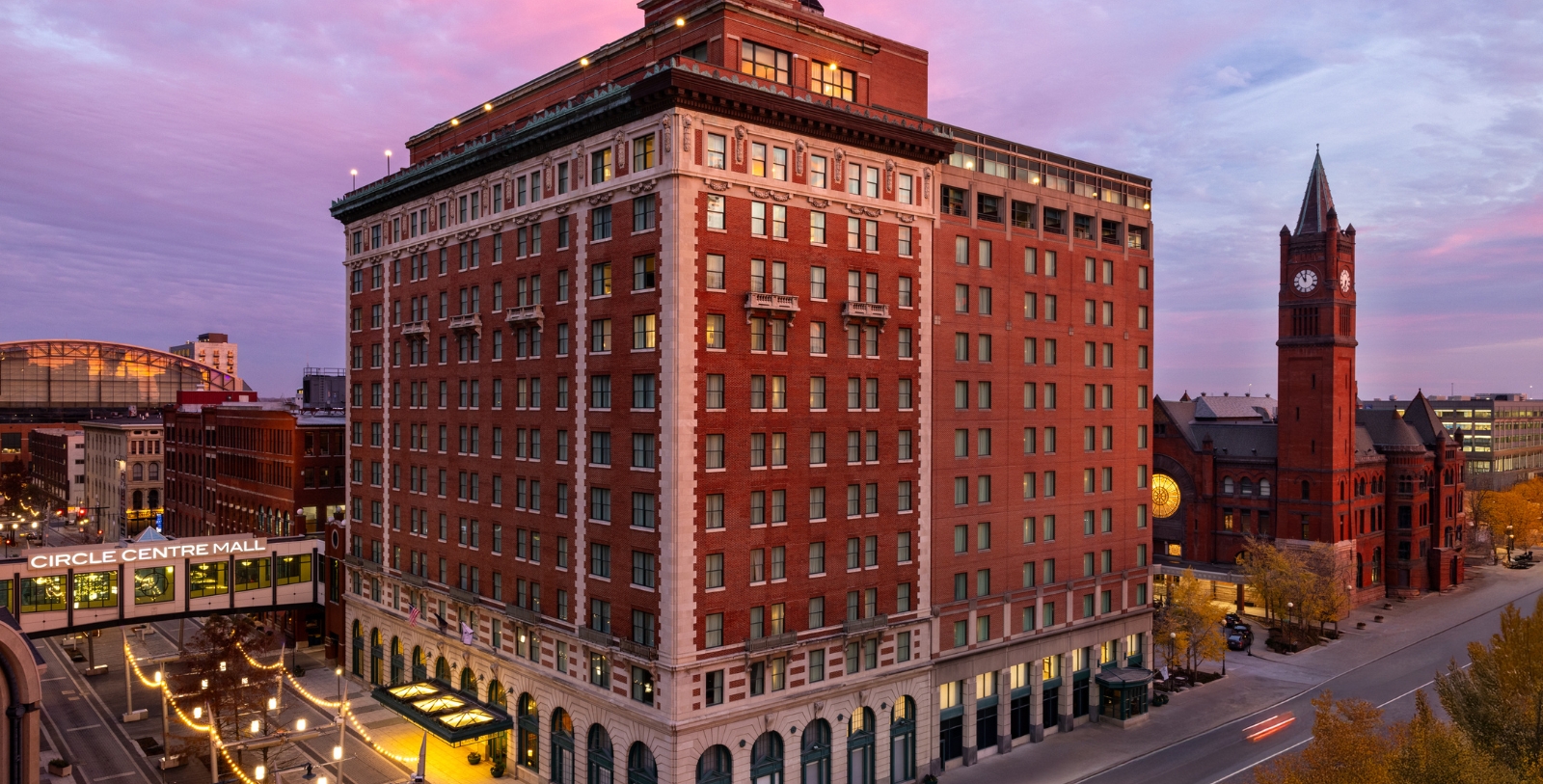 Image of Exterior of Omni Severin Hotel, Indianapolis, Indiana, 1913, Member of Historic Hotels of America, Overview