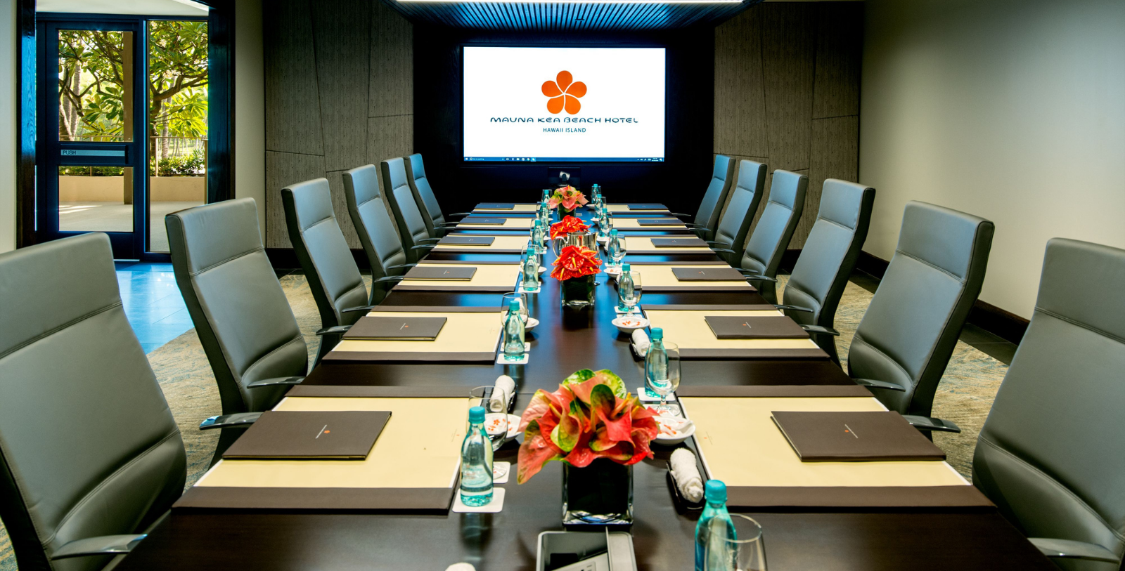 Image Of Outdoor Banquet Seating Mauna Kea Beach Hotel Kohala Coast Hawaii