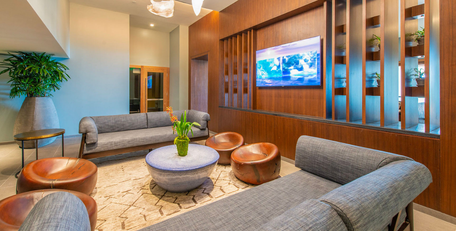 Image of Hotel Exterior & Beach, Mauna Kea Beach Hotel, Kohala Coast, Hawaii, 1965, Member of Historic Hotels of America, Spa