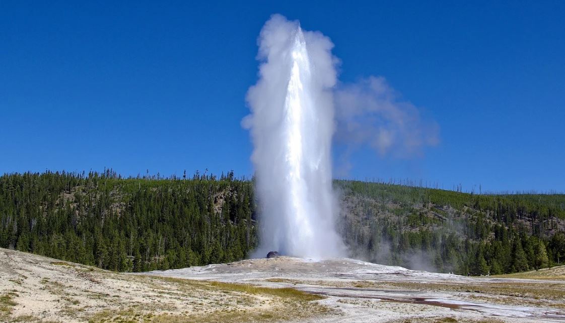 Explore the Upper Geyser Basin.