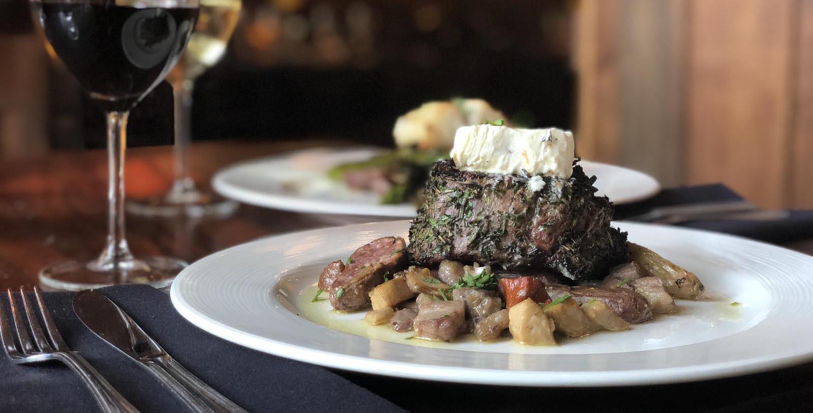 Image of the Silver Dollar Bar of the Wort Hotel in Jackson, Wyoming