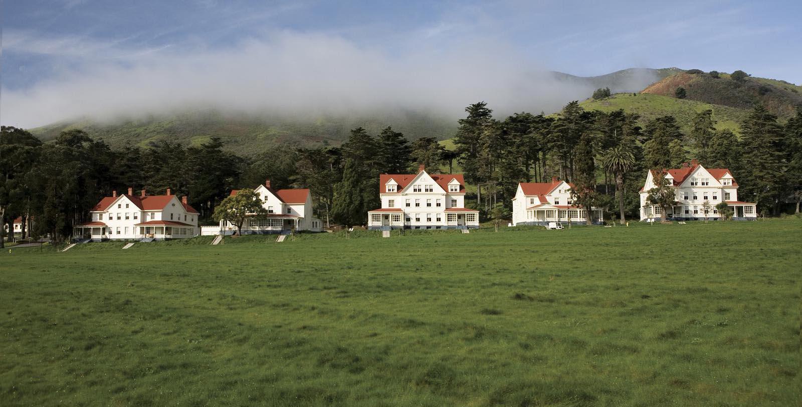 Experience Fort Baker, the Golden Gate Bridge, and the Fort Point National Historic Site minutes away from the hotel. Discover Alcatraz Island.