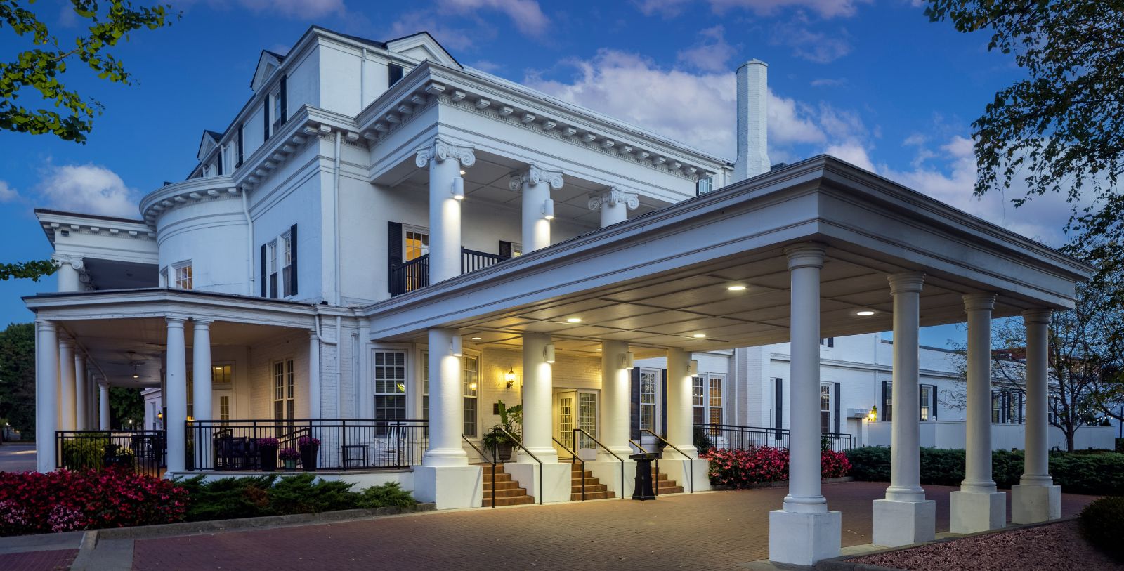 Image of Boone Tavern Dining Room in Boone Tavern Hotel of Berea College, 1909, Member of Historic Hotels of America, in Berea, Kentucky, Experience