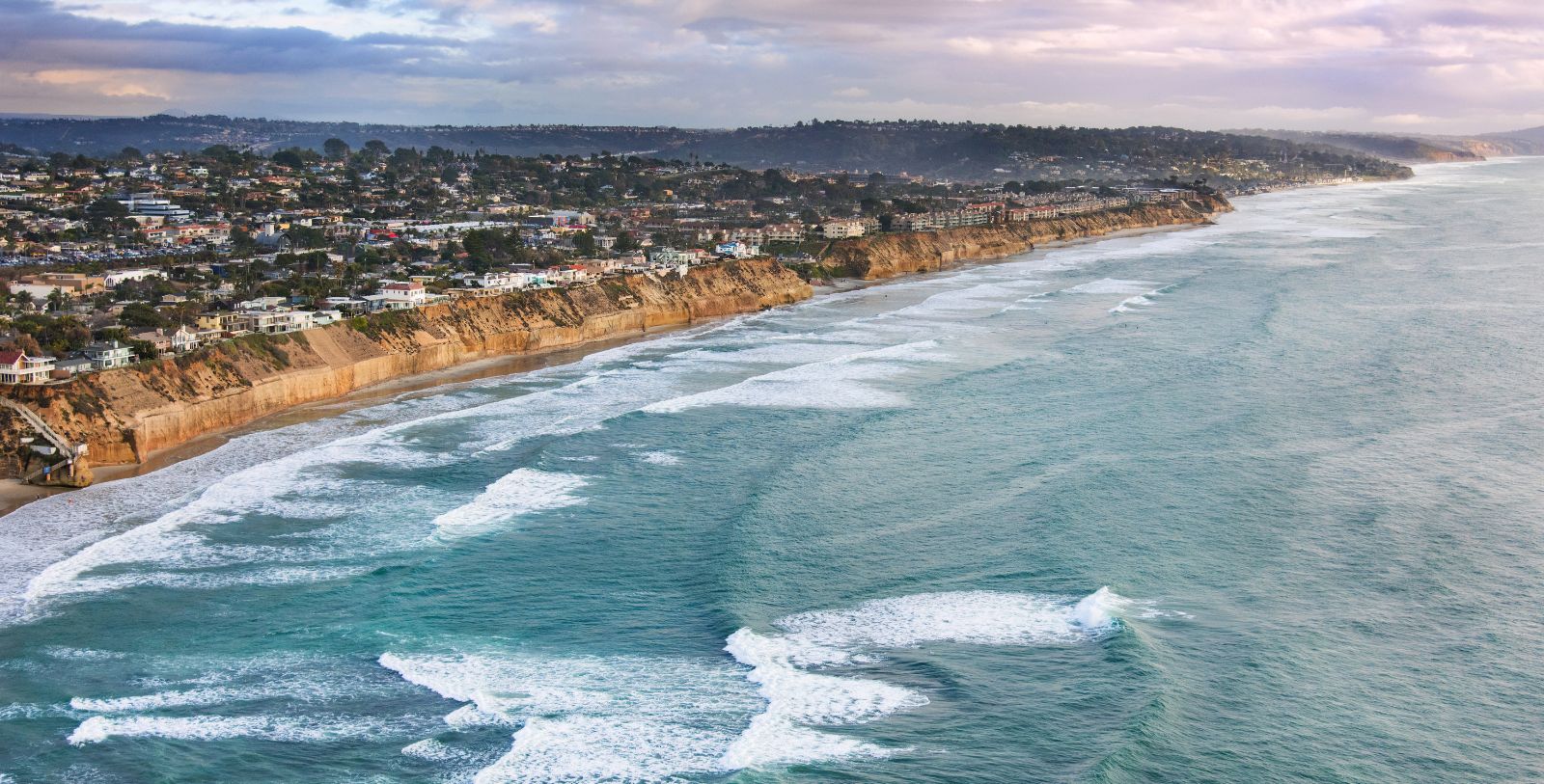 Soak up the laidback coastal charms and vibrant cultural scene of Long Beach, an oceanfront city just a half hour from Los Angeles.