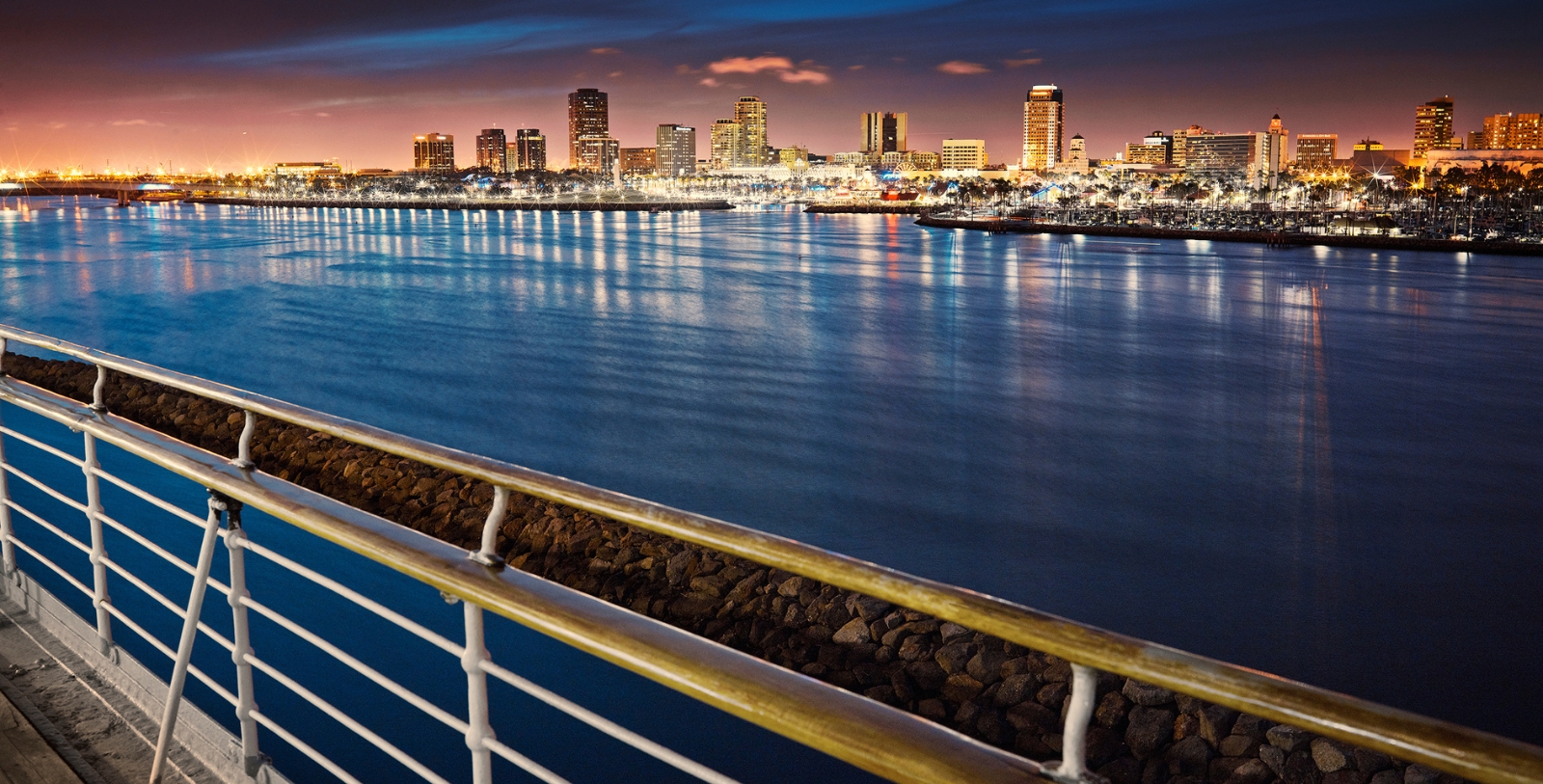 Enjoy popular attractions in Long Beach and Southern California from the ship’s convenient harbor setting.