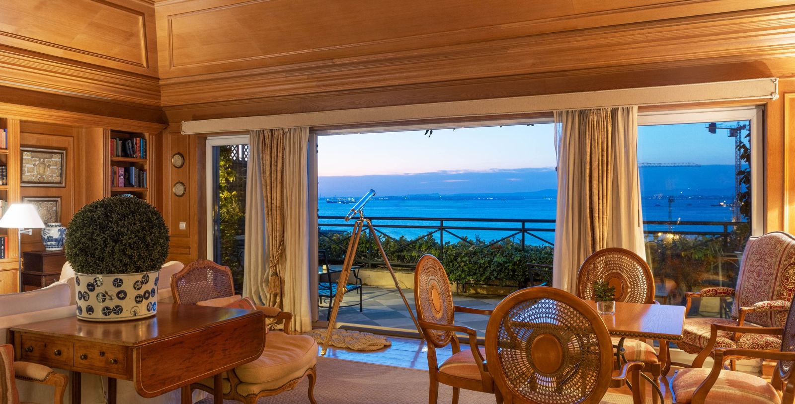 Image of Hotel Exterior of As Janelas Verdes, 18th century, a member of Historic Hotels Worldwide in Lisbon, Portugal, Special Offers, Discounted Rates, Families, Romantic Escape, Honeymoons, Anniversaries, Reunions