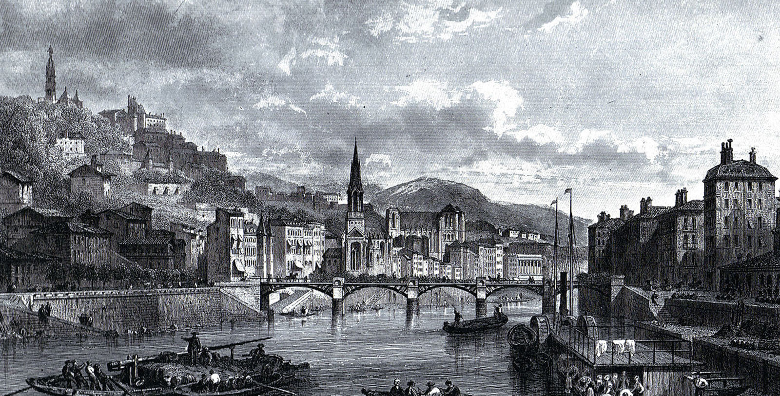 Discover the original Roux-Combaluzier elevator at this magnificent historic hotel.