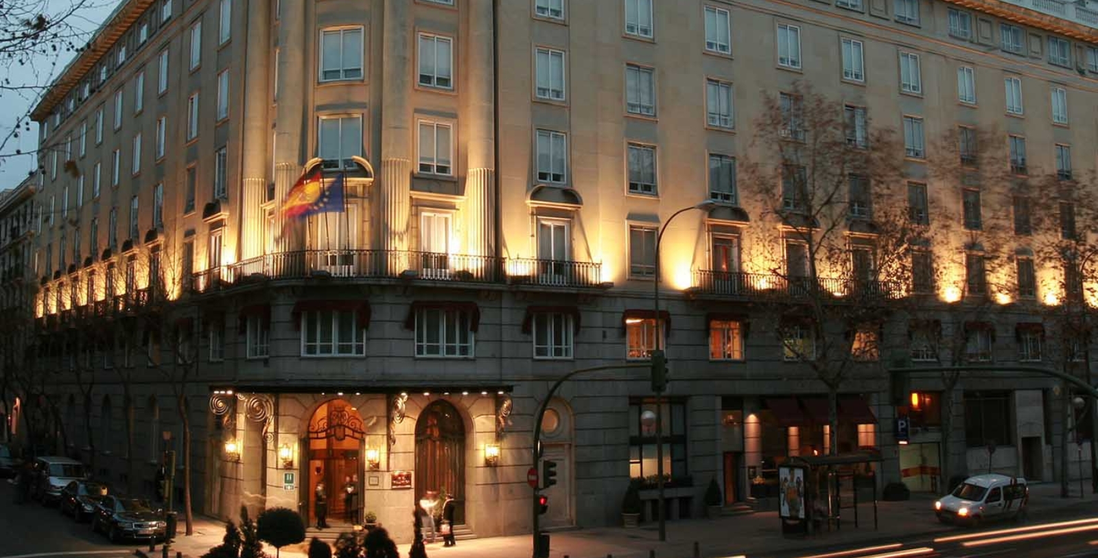 Explore Madrid’s Salamanca neighborhood, close to the city’s world-renowned art museums and the famous “Golden Mile.”