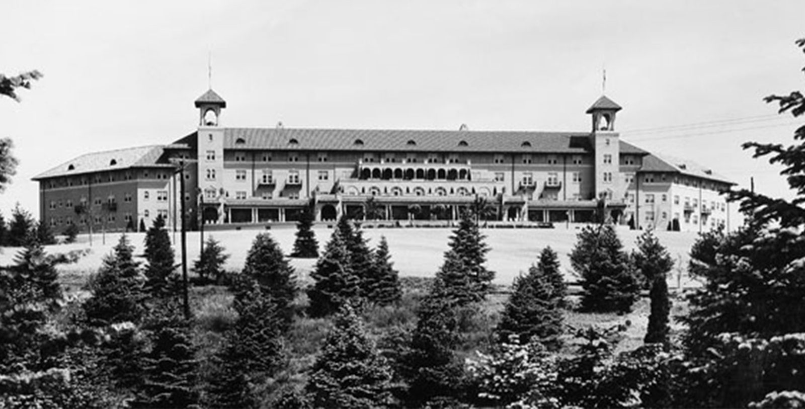 Discover the heritage of The Hotel Hershey.