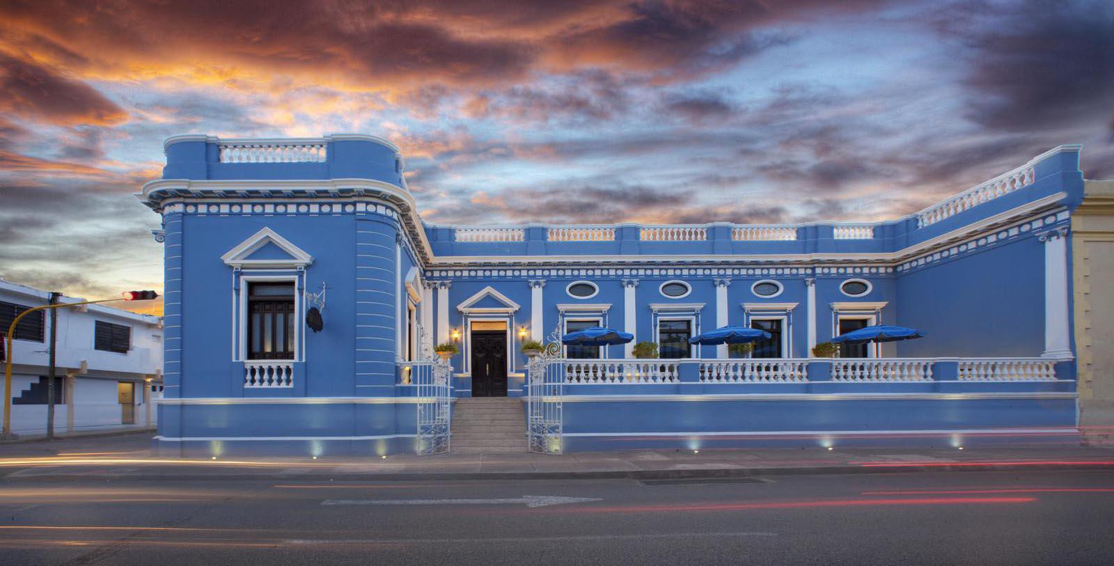 Image of hotel exterior Casa Azul Hotel Monumento Historico, 1900s, Member of Historic Hotels Worldwide, in Merida, Mexico, Special Offers, Discounted Rates, Families, Romantic Escape, Honeymoons, Anniversaries, Reunions