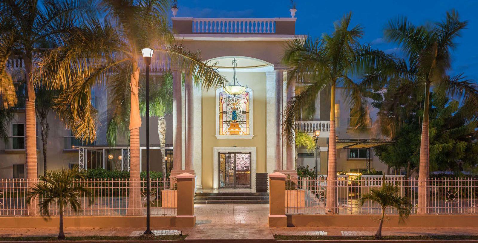 Discover the Spanish Colonial architecture of this vacation retreat.