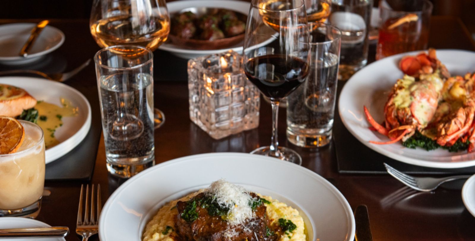 Taste timeless American classics at The Pfister Hotel's Mason Street Grill.