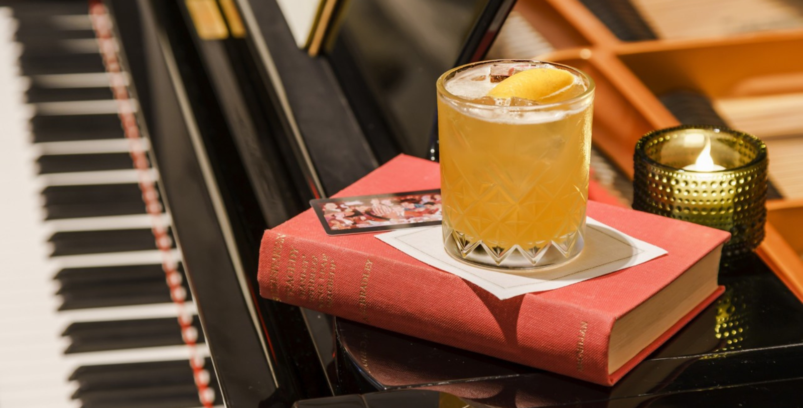 The Algonquin Cocktail