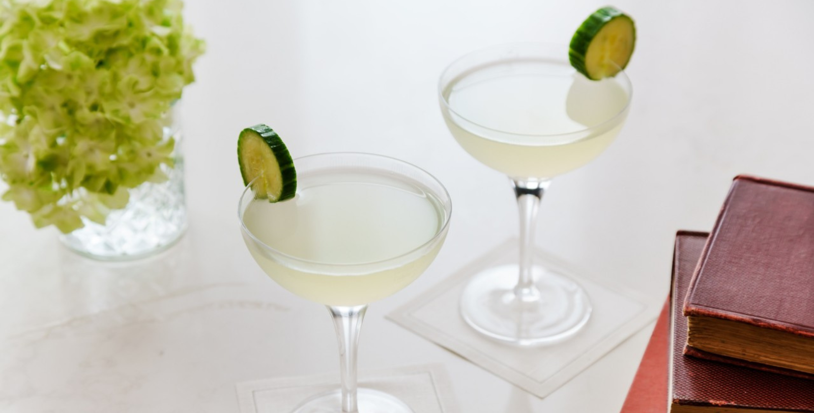 Taste The Big Apple’s culinary heritage with a meal at Blue Bar Restaurant & Lounge or a slice of New York-style pizza.