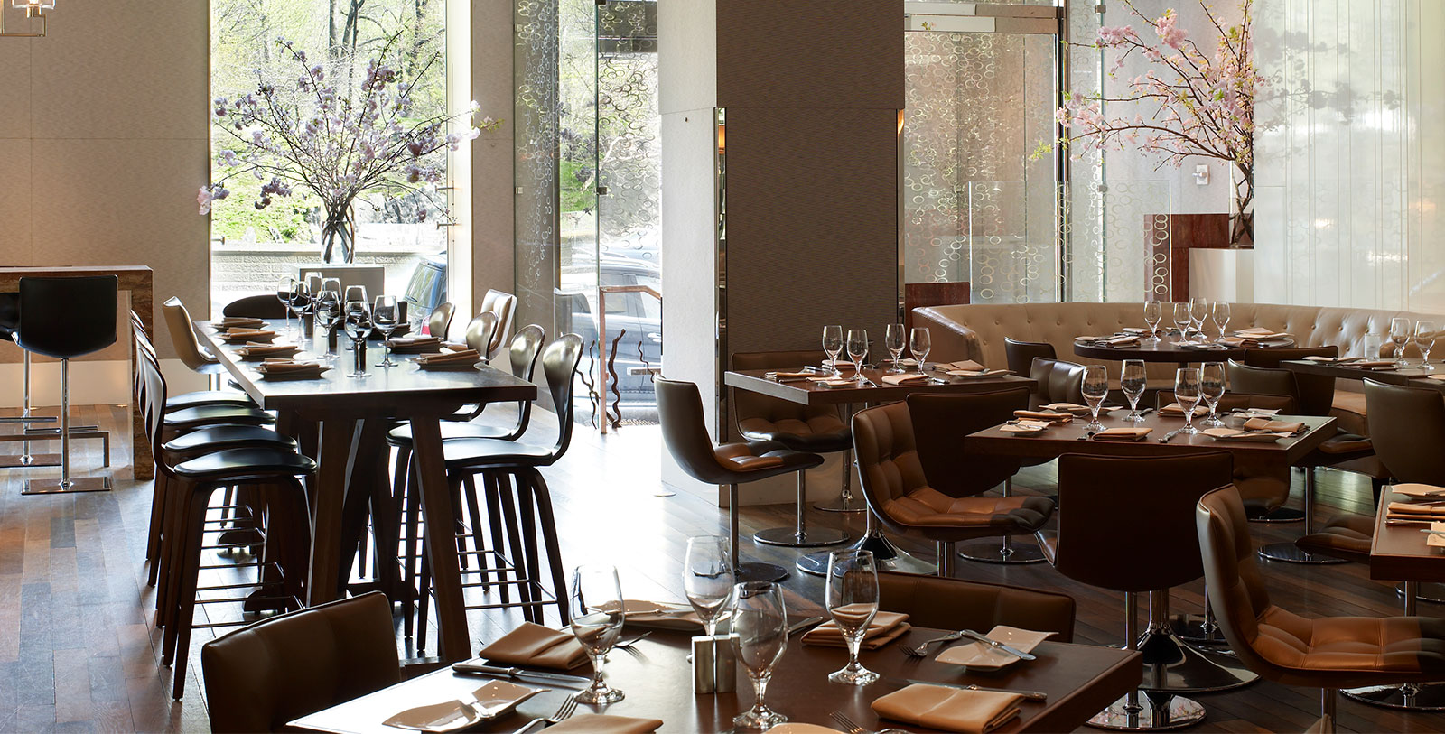 Image of Exterior, JW Marriott Essex House New York, New York, 1931, Member of Historic Hotels of America, Special Offers, Discounted Rates, Families, Romantic Escape, Honeymoons, Anniversaries, Reunions