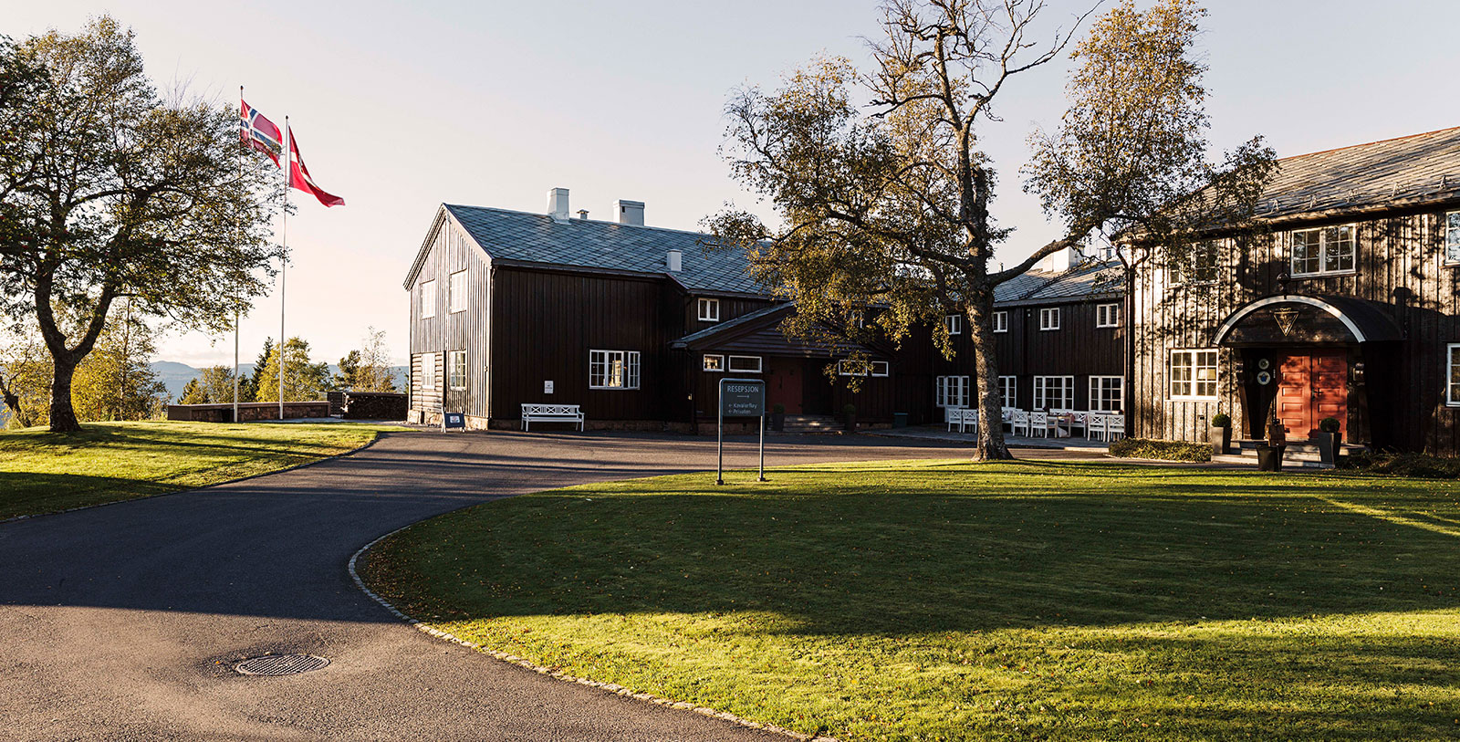 Explore the trails and ski slopes of the Oslo Winter Park.