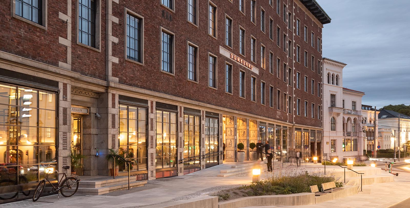 Image of the exterior of Sommerro