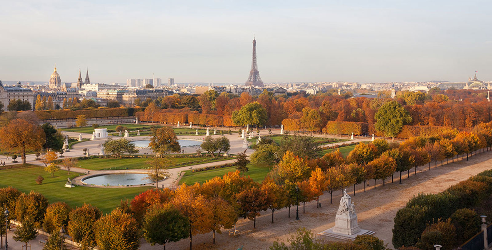 Take an afternoon stroll through the Jardin des Tuileries, the famous public gardens next to the hotel.